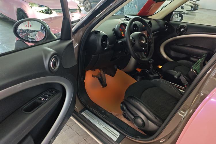 Used  Countryman 2014 1.6T COOPER ALL4 Fun
