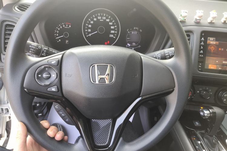 Used Honda Vezel 2020 1.5L CVT Pioneer Edition
