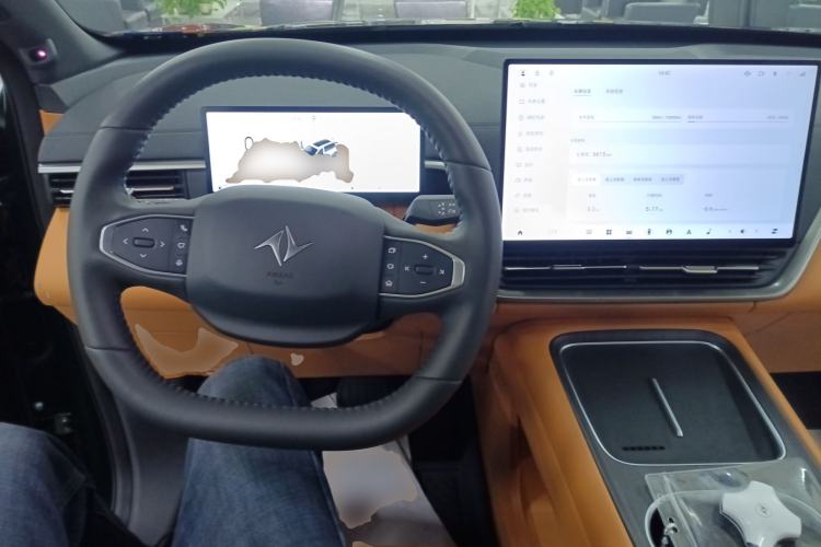 Used  eπ008 2026 Model Six-Seat Range-Extended Family Edition