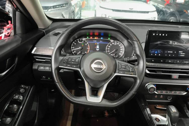 Used Nissan Teana 2022 2.0L XL-TLS Enjoyment Edition