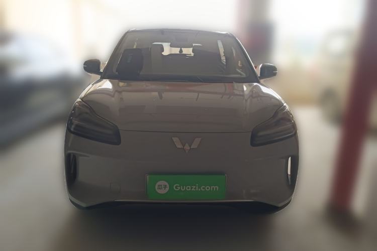 Used Wuling Bingo PLUS 2024 330 km Range Five-Seater Version
