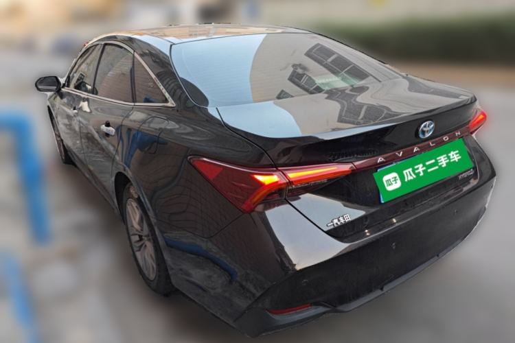 Used Toyota Avalon 2019 Dual-Engine 2.5L Luxury Edition China VI Standard
