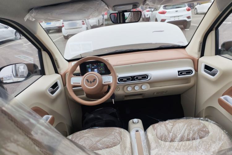 Used Wuling Hongguang MINIEV 2024 3rd Generation 215km Youth Edition