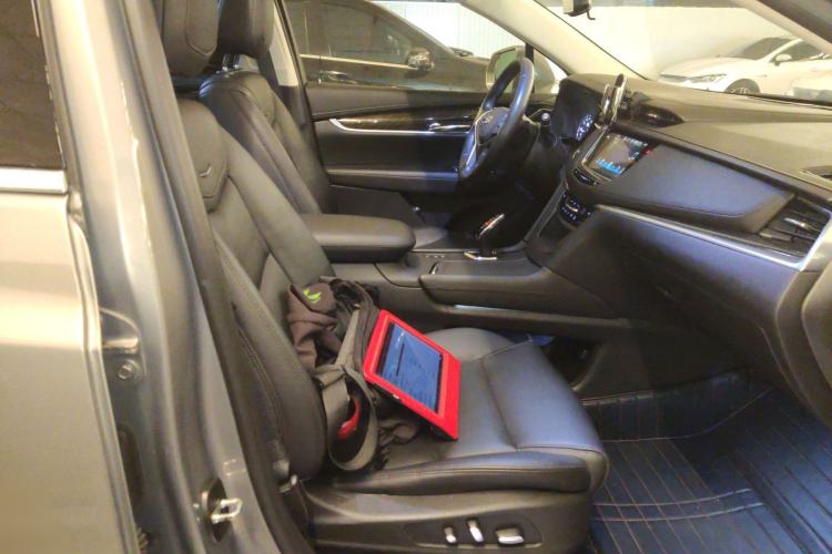 Used Cadillac XT5 2018 28T Four-Wheel Drive Luxury Model