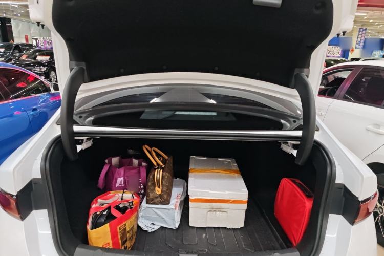 Used BYD Qin PLUS 2025 DM-i Smart Drive 55KM Leading Model
