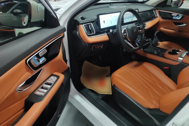 Used JETOUR Shanhai Shanhai L7 2024 1.5T 120km MAX+ 7-Seater
