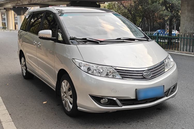 Used BYD M6 2013 2.0L Manual Comfort Version