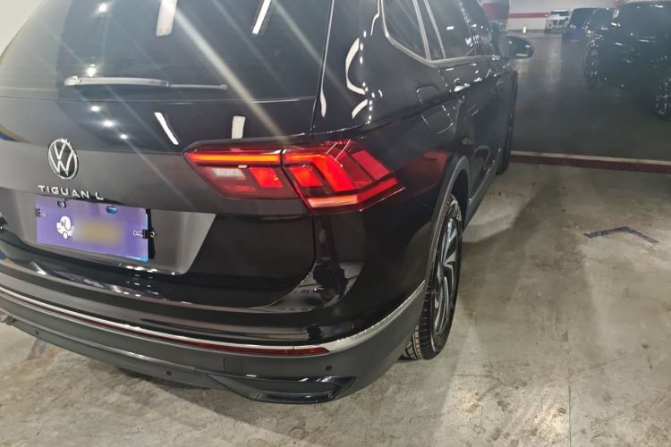 Used Volkswagen Tiguan L 2024 300TSI Automatic Two-Wheel Drive Smart Edition
