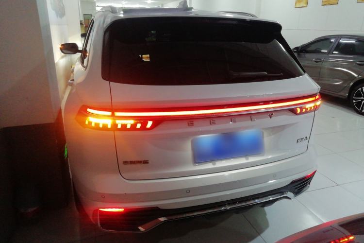 Used Geely Auto Monjaro L 2024 2.0TD High-Power Automatic Two-Wheel Drive Skyline Edition
