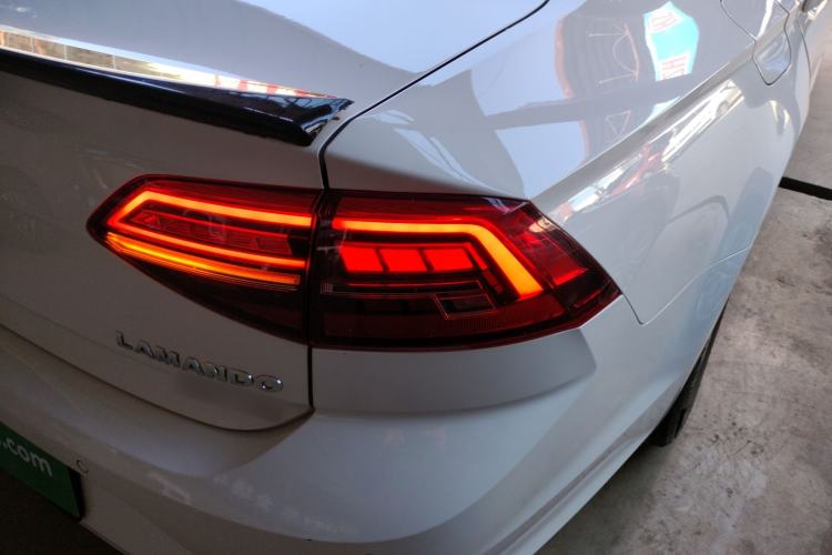 Used Volkswagen Lamando 2021 230TSI DSG Fashion Edition