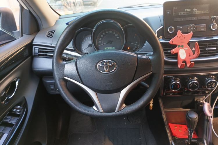 Used Toyota YARiS L 2020 X-Trail X 1.5L CVT Luxury Edition