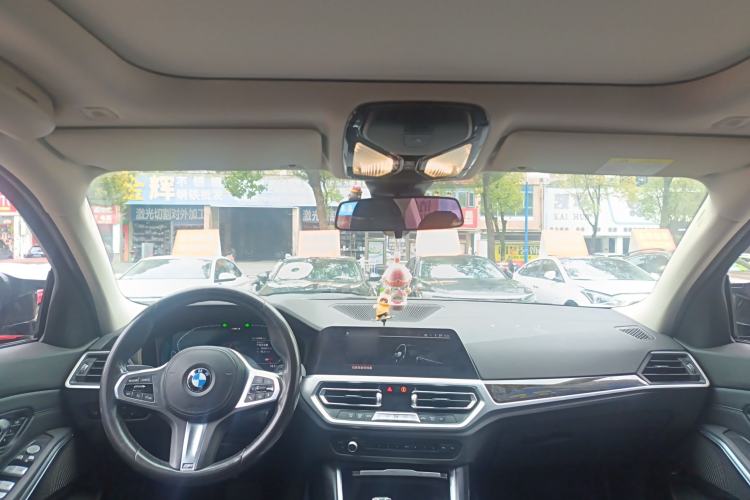 TDK.VehicleDetails.img