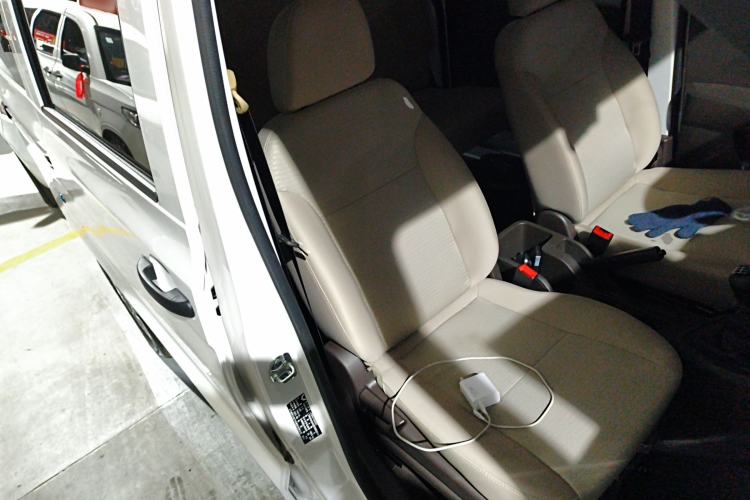 Used Wuling Hongguang V 2022 1.5L Jingqu Edition Electric-Assist LAR
