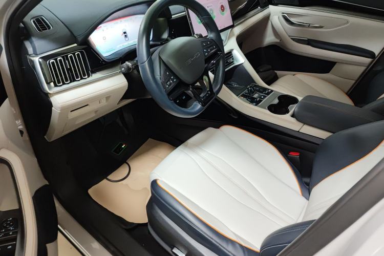 Used BYD Song PLUS New Energy 2024 Honor Edition EV 520km Luxury Model
