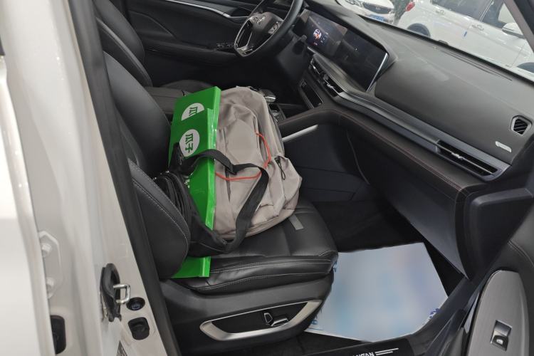 Used Changan CS75 PLUS 2022 1.5T Automatic Prestige Model
