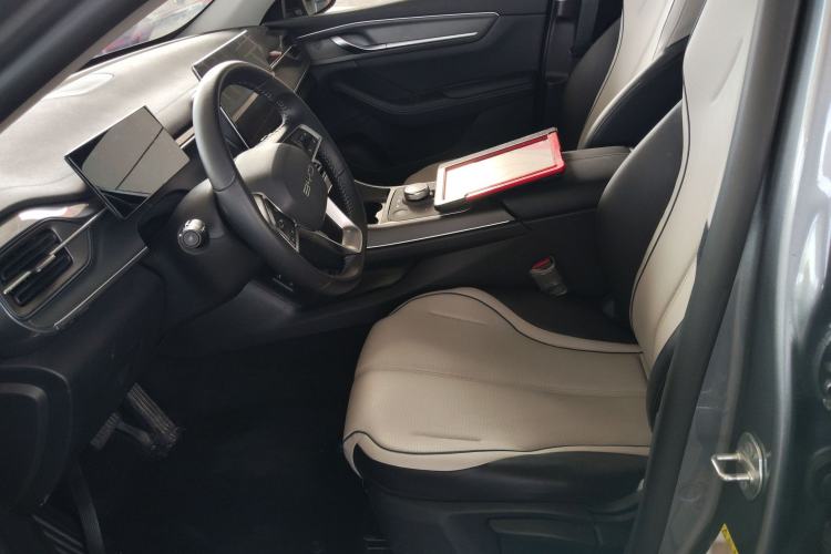 Used BYD Destroyer 05 2024 HONOR Edition DM-i 55KM Luxury Model
