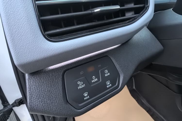 Used Volkswagen ID.4 X 2023 Pure Smart Edition
