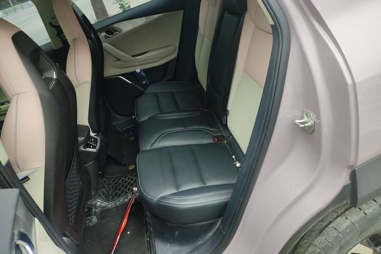 Used Lynk & Co 06 2021 1.5T Shero Pink Special Edition
