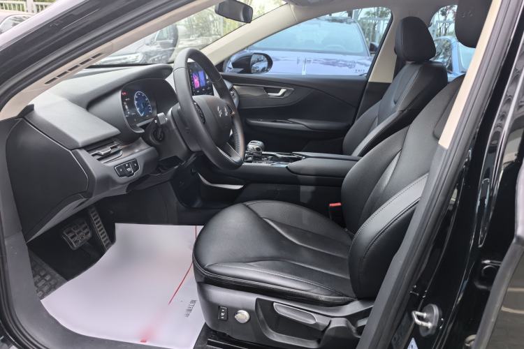 Used Hongqi E-QM5 2023 Revised Version Basic Travel Edition
