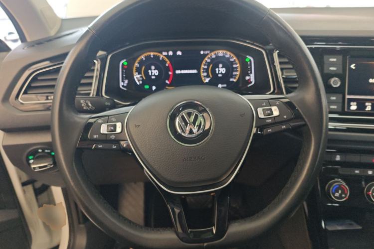 Used Volkswagen T-ROC 2020 280TSI DSG Two-Wheel Drive Comfort Version