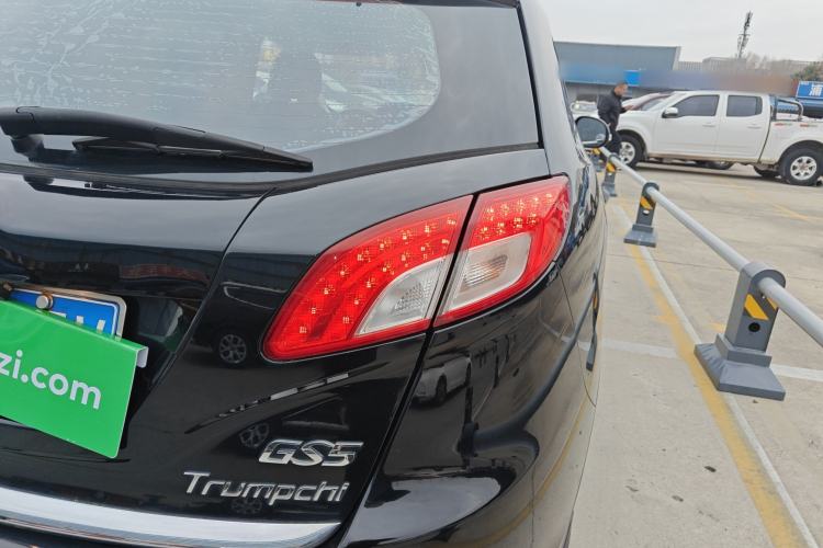 Used GAC Trumpchi GS5 2014 2.0L Manual Two-Wheel Drive Anniversary Value Edition
