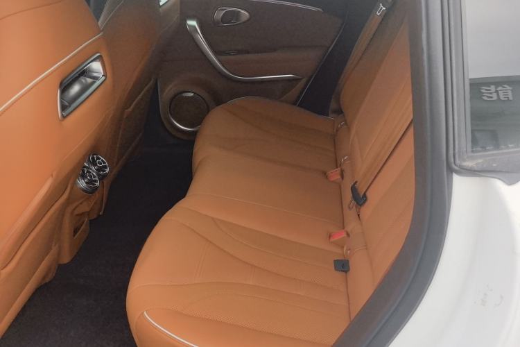 Used ORA Lightning Cat 2022 555 km Luxury Edition
