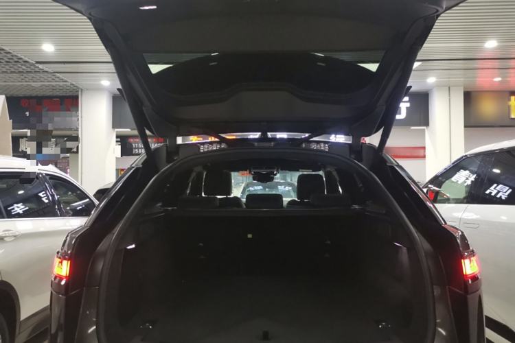 Used Land Rover Range Rover Velar 2022 250 PS Sparkling Heritage Edition
