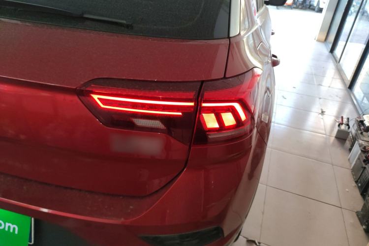 Used Volkswagen T-ROC 2019 280TSI DSG Two-Wheel Drive Comfort Version China VI Standard
