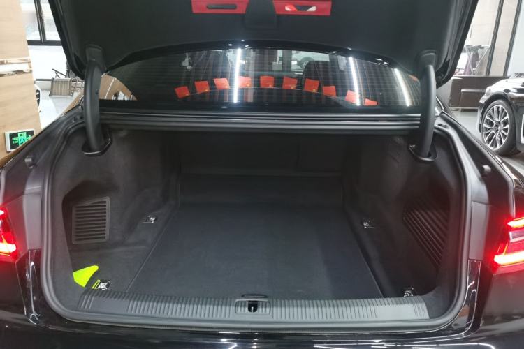 Used Audi A8 2021 A8L 50 TFSI quattro Comfort Model