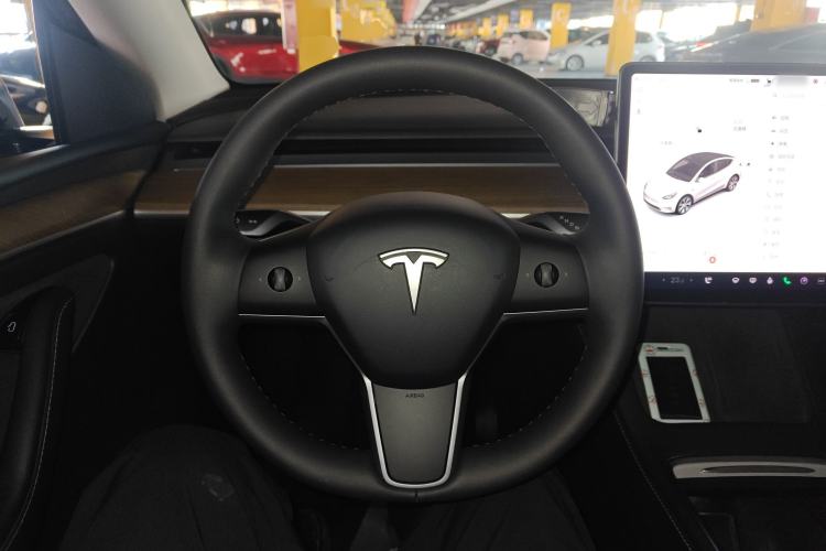 Used Tesla Model Y 2021 Long-Range All-Wheel-Drive Version