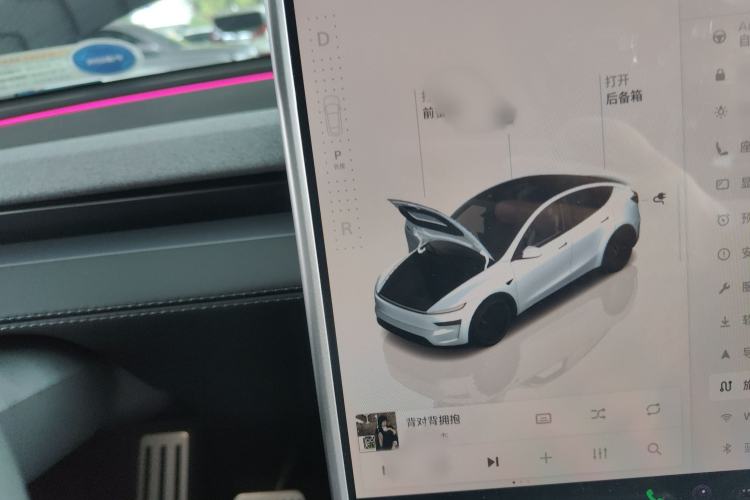 Used Tesla Model Y 2025 Rear-Wheel-Drive Version
