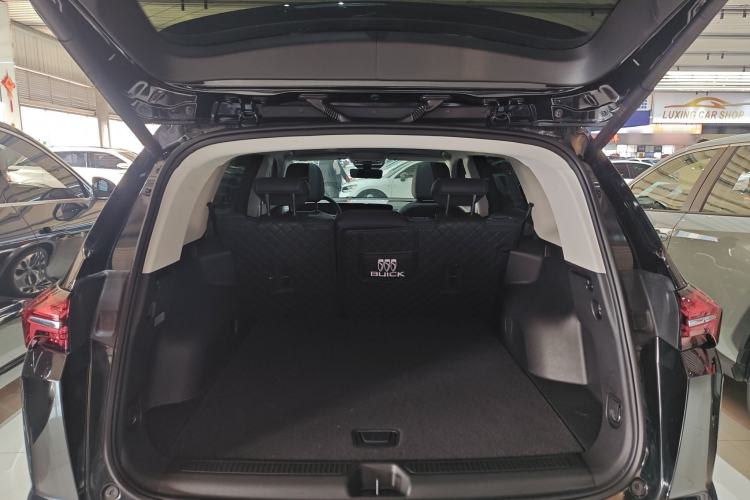 Used Buick Envision 2025 Encore Plus 28T Two-Wheel-Drive Platinum Edition