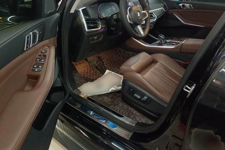 Used BMW X5 2020 xDrive40i M Sport Package
