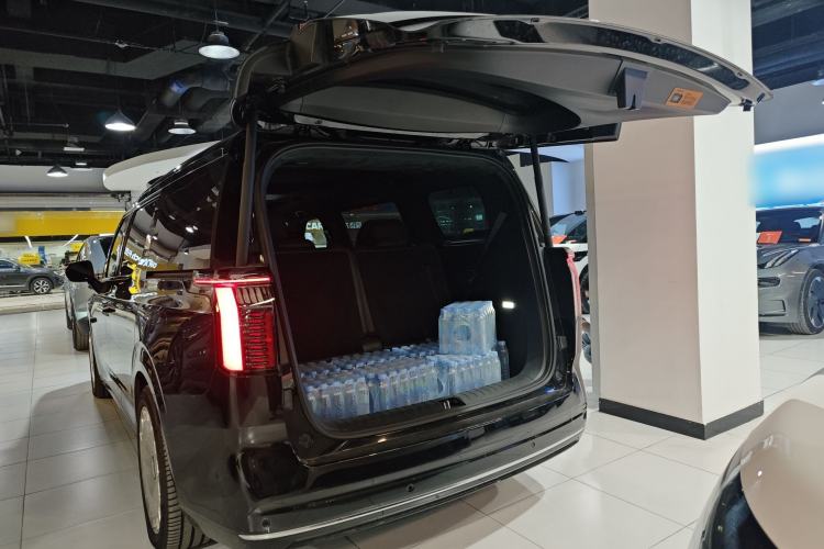 Used Zeekr 009 2022 Revised WE Version