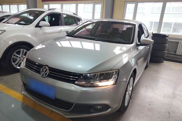 Used Volkswagen Sagitar 2014 Revised Version 1.4TSI Automatic Luxury Edition