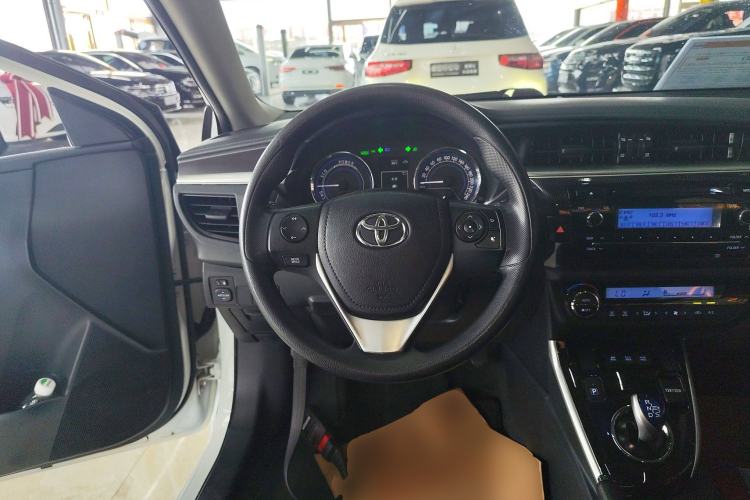 Used Toyota Levin 2017 Revised Dual-Engine 1.8H GS E-CVT Elite Sunroof Version China V Standard
