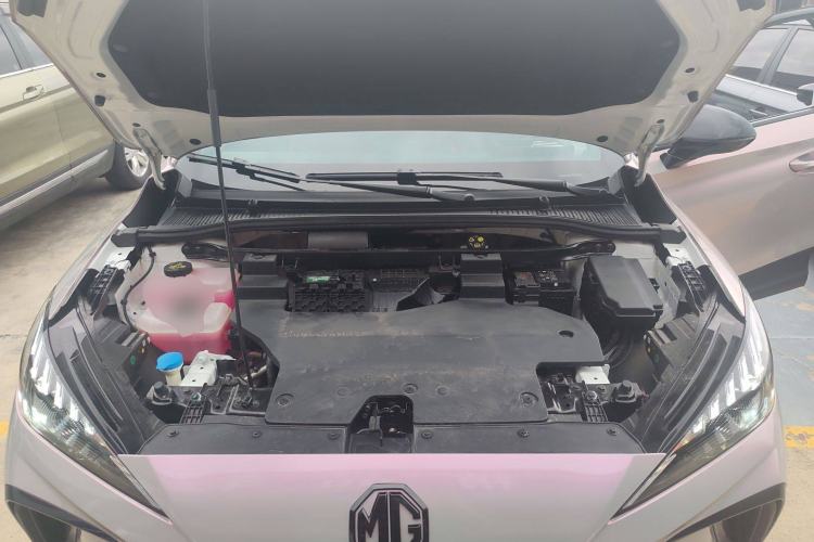 Used MG 4 EV 2022 425 km Luxury Edition
