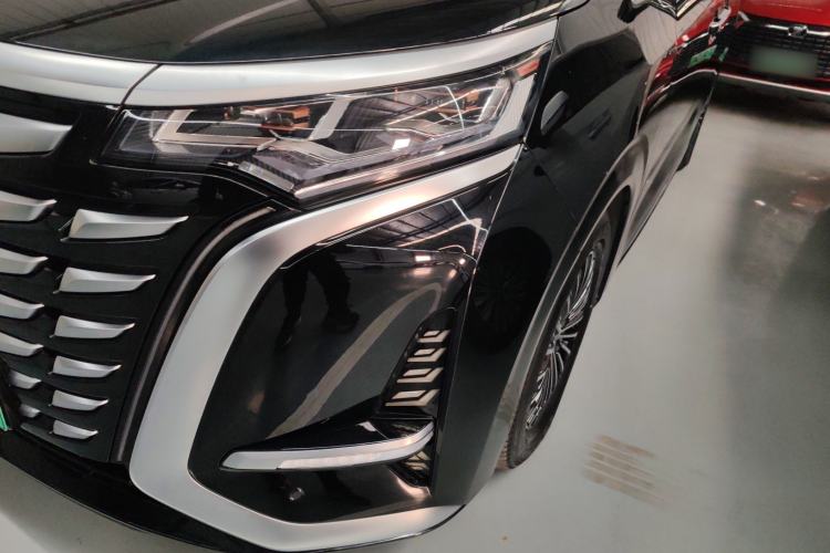 Used Denza D9 2022 DM-i 970 Four-Wheel Drive Prestige Model