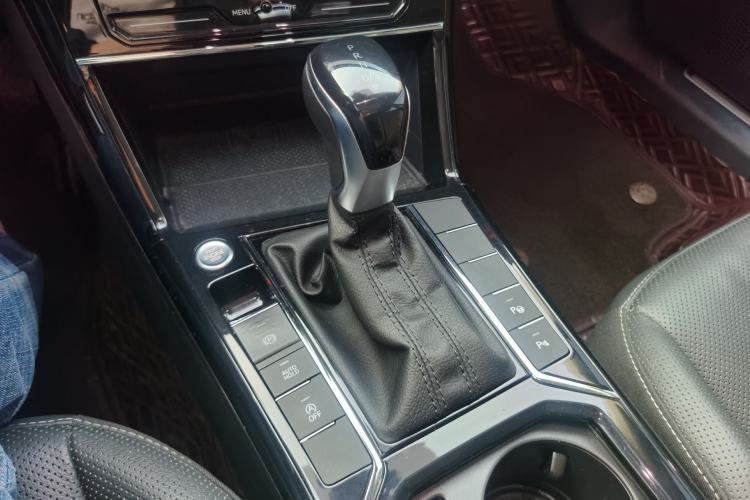 Used Volkswagen Passat 2022 330TSI Luxury Edition
