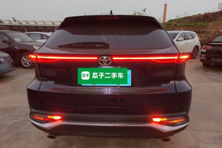 Used Toyota Harrier 2022 2.0L CVT Two-Wheel Drive Entry Version
