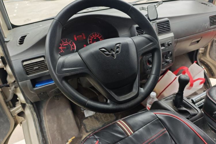 Used Wuling Rongguang 2021 1.5L Extended Basic Version L3C
