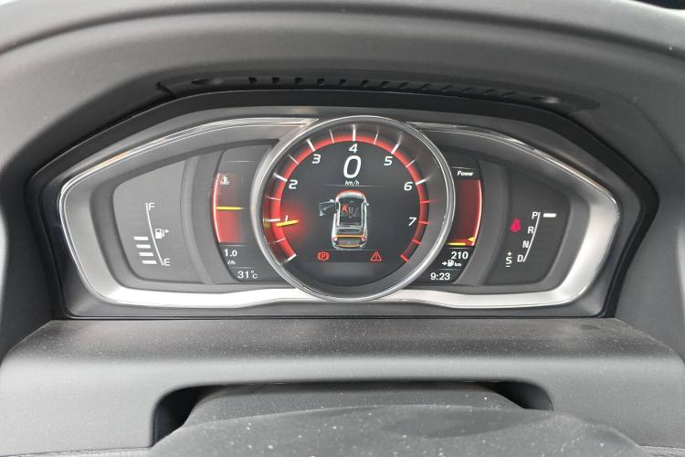 Used Volvo XC60 2017 T5 AWD Smart Range Edition
