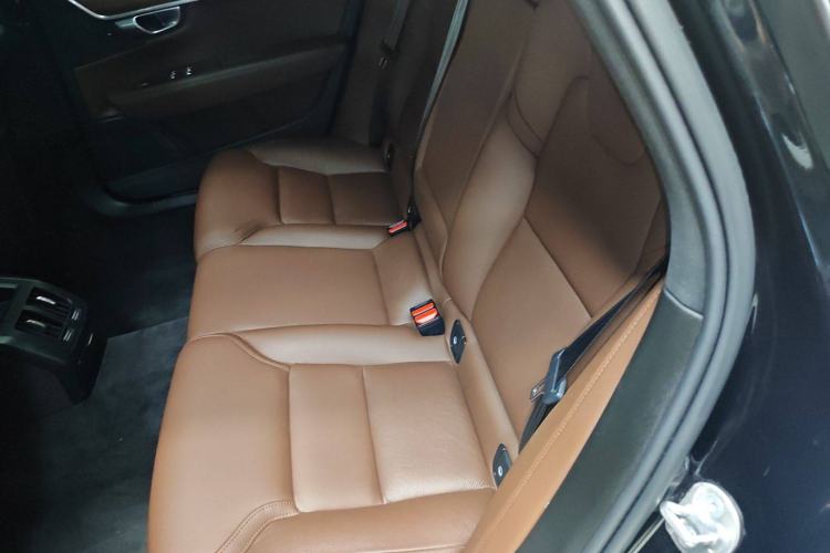 Used Volvo S90 2023 B5 Zhiyi Luxury Edition