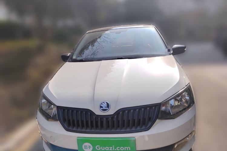 Used Skoda Fabia 2015 1.6L Automatic Chuanxing Edition
