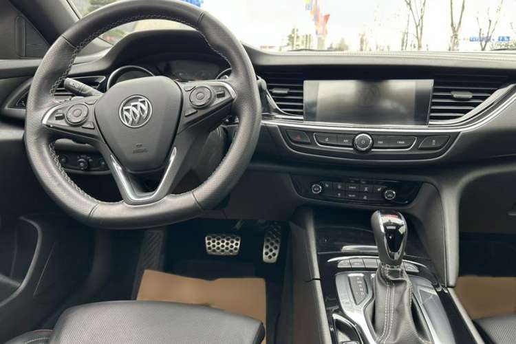 Used Buick Regal 2017 GS 28T Luxury Model
