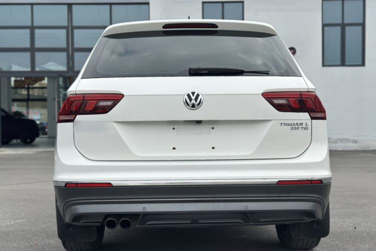 Used Volkswagen Tiguan L 2019 330TSI Automatic Two-Wheel Drive Panoramic Comfort Edition China VI Standard
