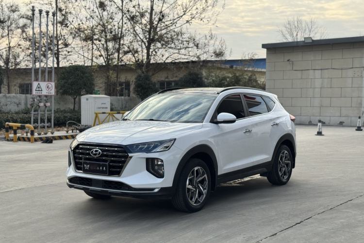 Used Hyundai Tucson 2020 280TGDi Two-Wheel-Drive GLS Fashion Edition China VI Standard
