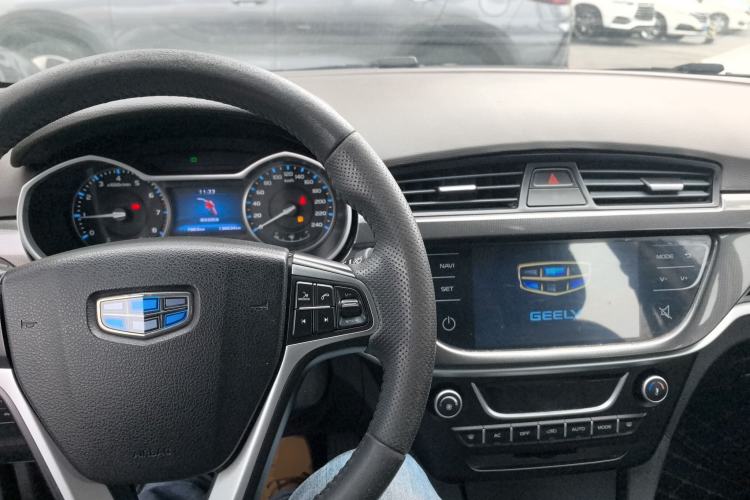 Used Geely Auto Emgrand 2017 Sedan Million Edition 1.5L Manual - Upward Version
