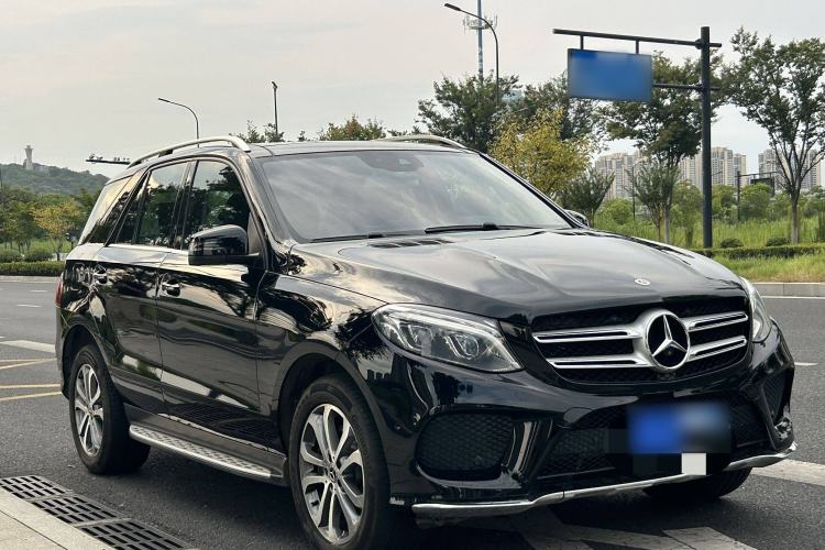 Used Mercedes-Benz GLE 2017 GLE 320 4MATIC Luxury Model
