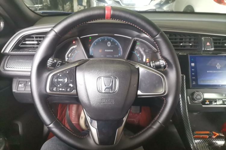 Used Honda Civic 2021 HATCHBACK 220TURBO CVT New Trendsetter
